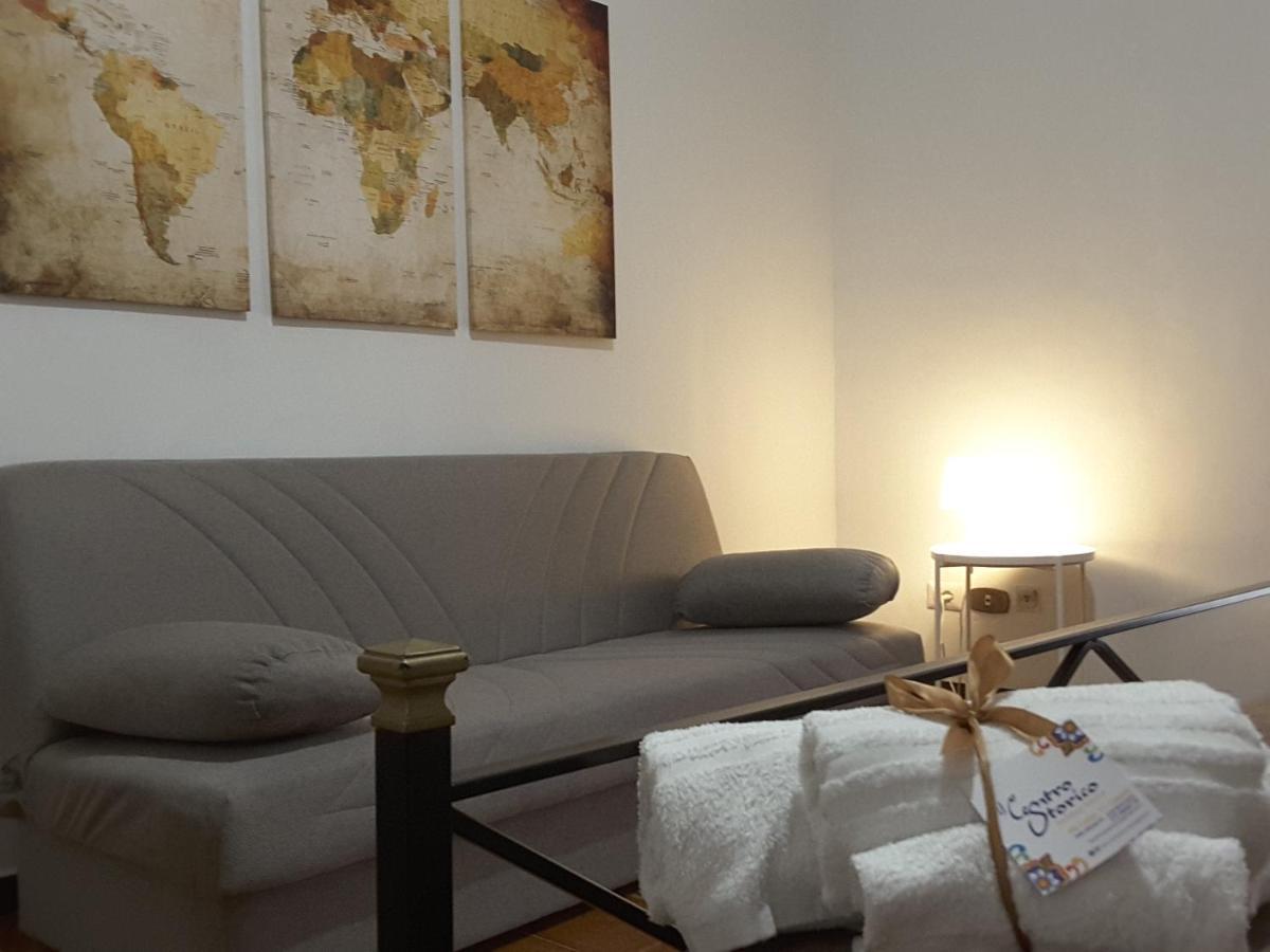 Il Centro Storico Apartment คาตาเนีย ภายนอก รูปภาพ