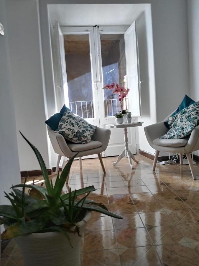 Il Centro Storico Apartment คาตาเนีย ภายนอก รูปภาพ