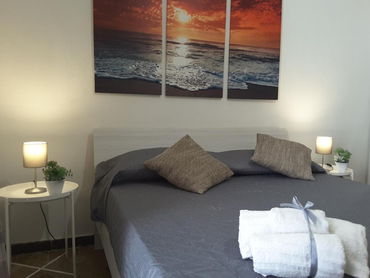 Il Centro Storico Apartment คาตาเนีย ภายนอก รูปภาพ