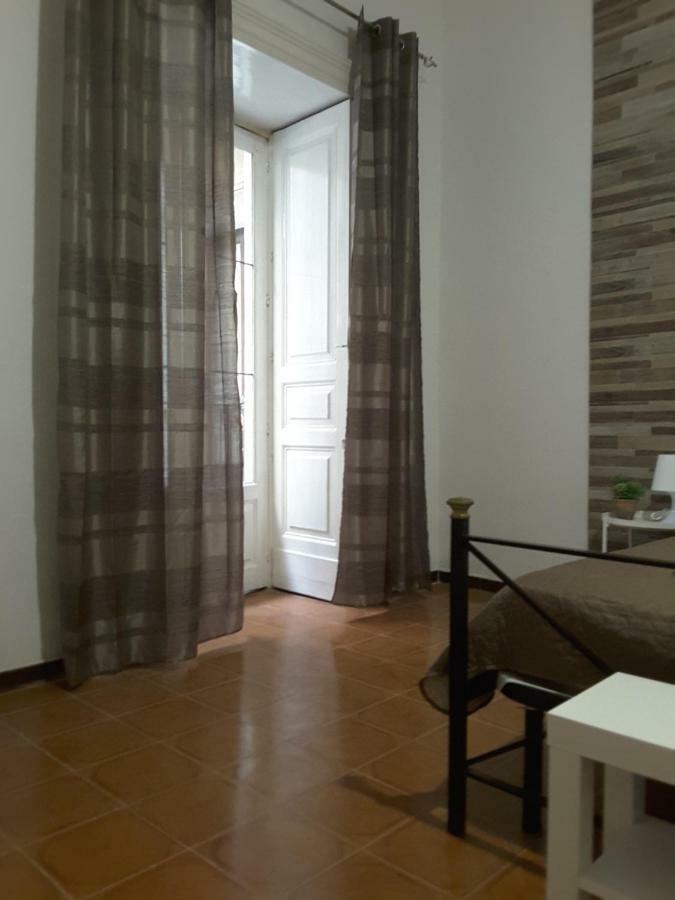 Il Centro Storico Apartment คาตาเนีย ภายนอก รูปภาพ